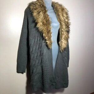 SAKS FIFTH AVENUE WOMENS GRAY CHUNKY OPEN FRONT CARDIGAN WITH FAUX FUR SMALL-EUC